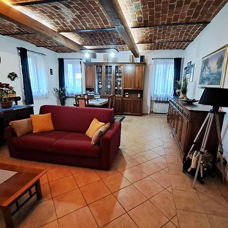 Casa Maya San Martino Alfieri 外观 照片