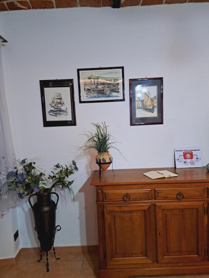 Casa Maya San Martino Alfieri 外观 照片