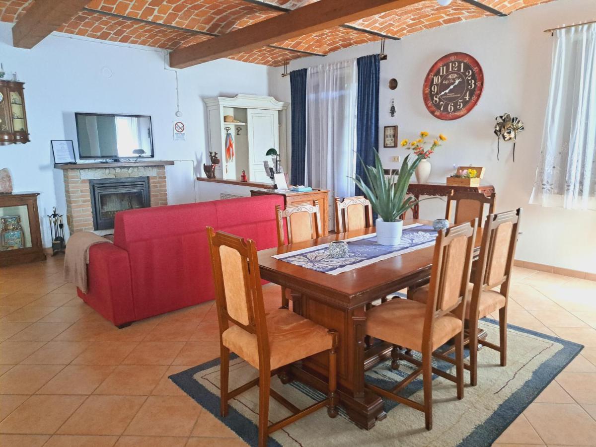 Casa Maya San Martino Alfieri 外观 照片