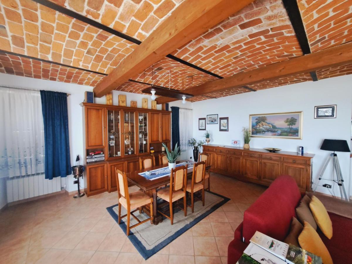 Casa Maya San Martino Alfieri 外观 照片