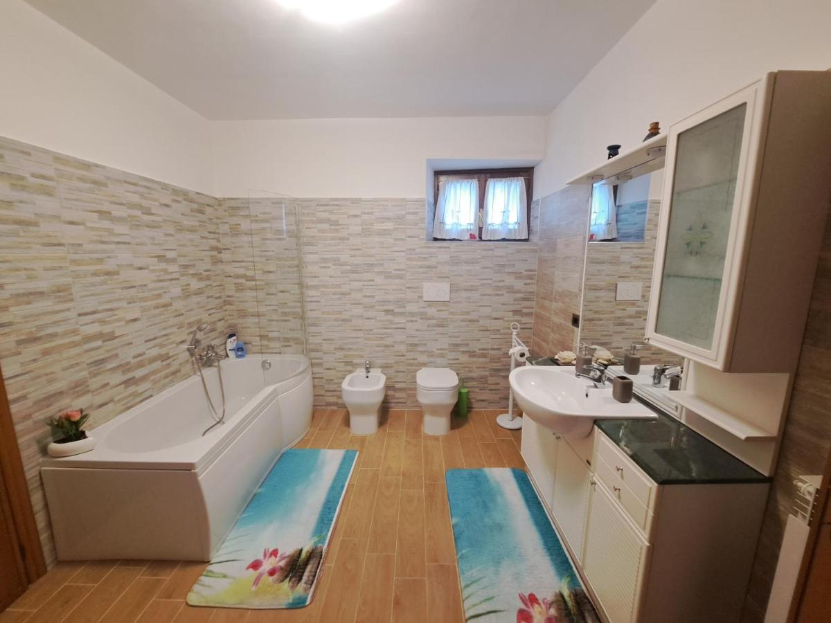 Casa Maya San Martino Alfieri 外观 照片