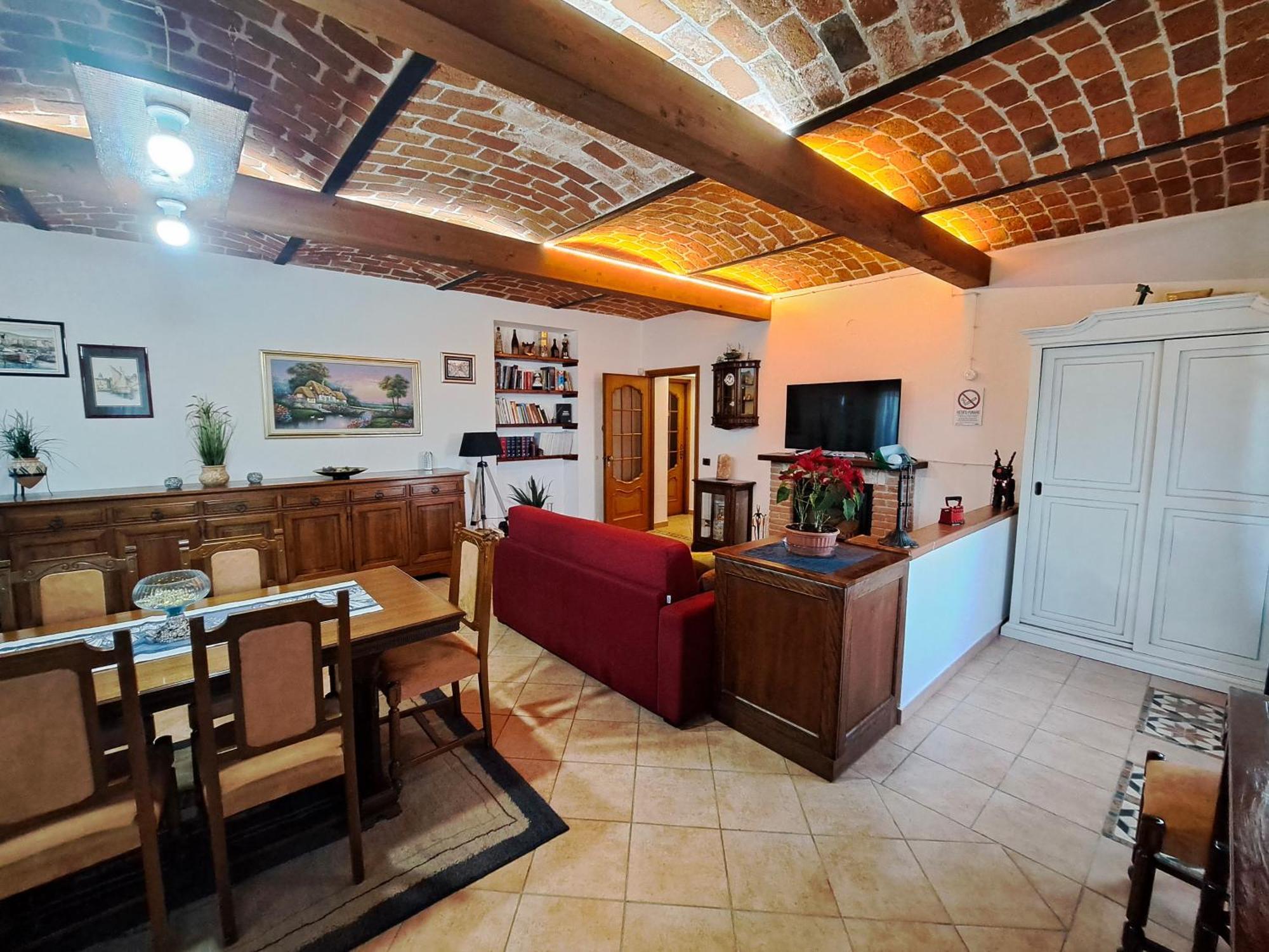 Casa Maya San Martino Alfieri 外观 照片